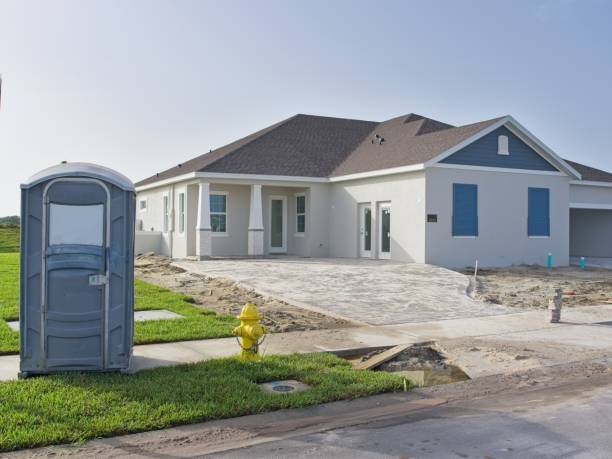 Best Portable restroom trailer rental  in Murphys, CA